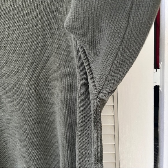 Quince Organic Cotton Boyfriend Crew Sweater in Agave Olive Green Sz M - Picture 6 of 11